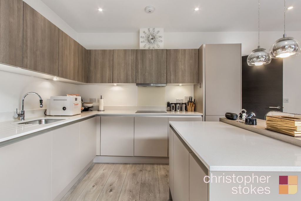 Property photo 2 of 22 4851983