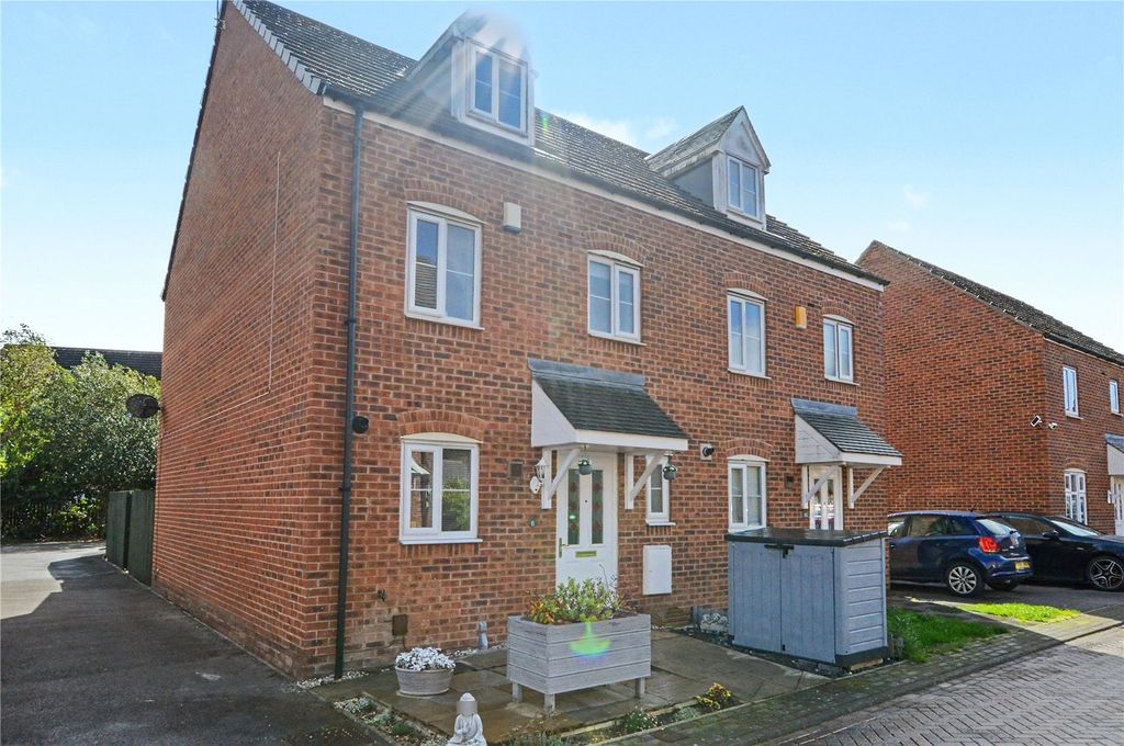 Property photo 1 of 20 Picture No. 04