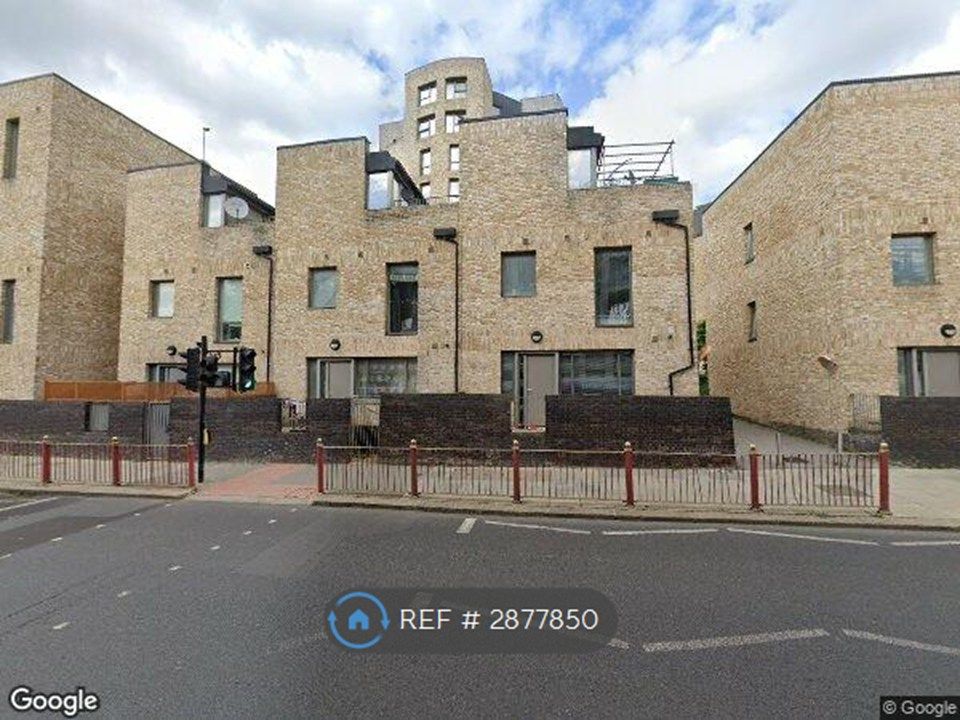 Property photo 2 of 16