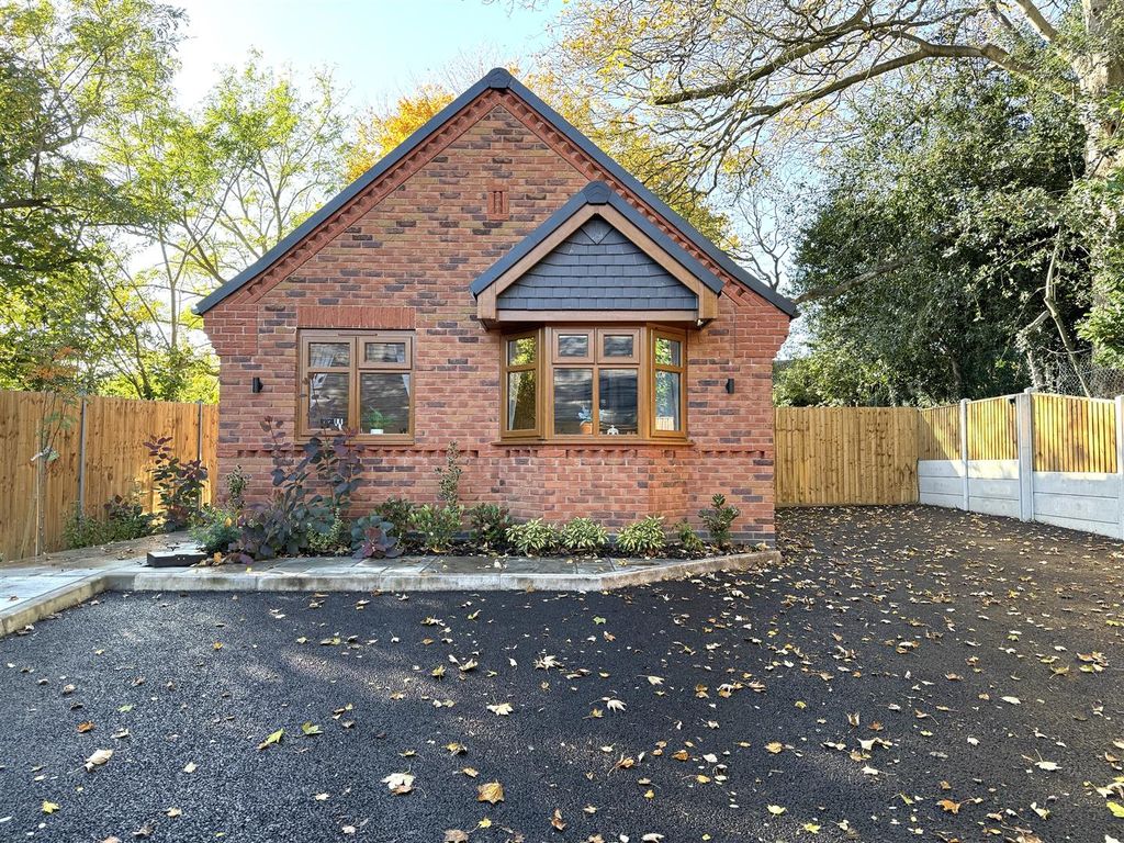 Property photo 1 of 13 98C Main Pic.Jpg