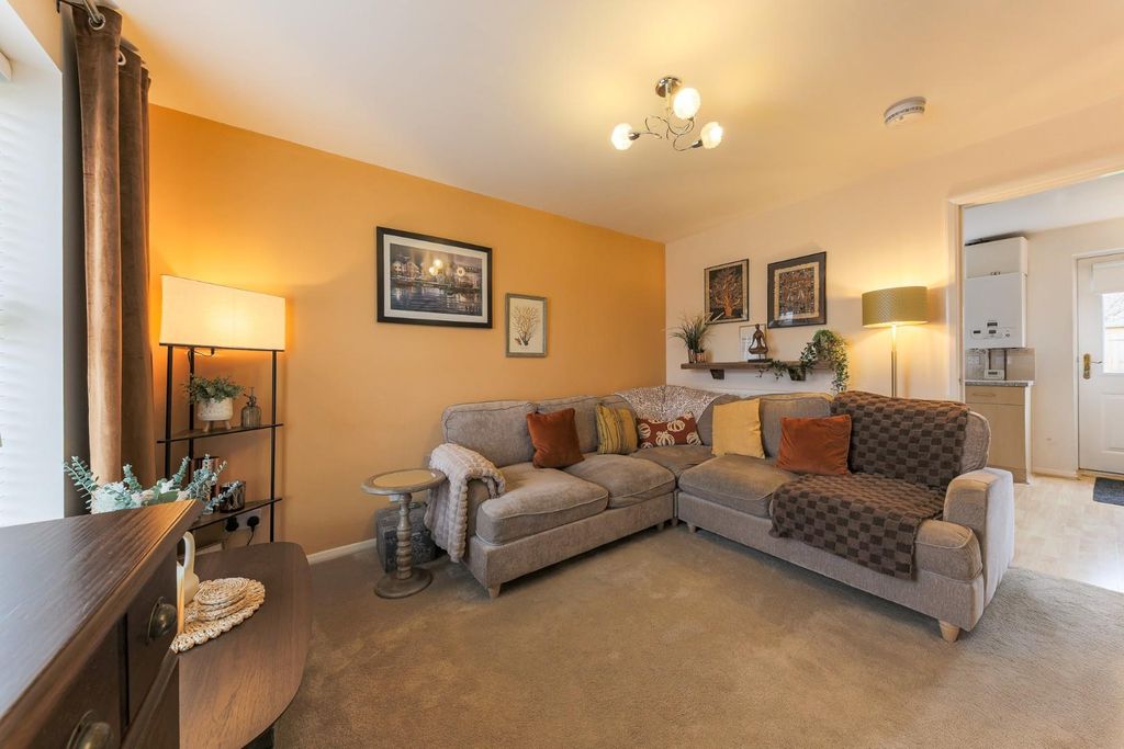 Property photo 3 of 12 Living Room