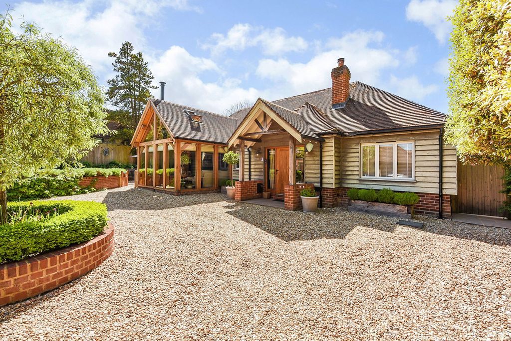 Property photo 1 of 33