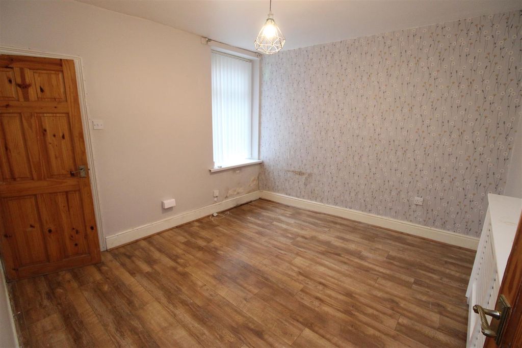 Additional image 5 of 3 bed terraced house to rentUsk Road, Bargoed CF81