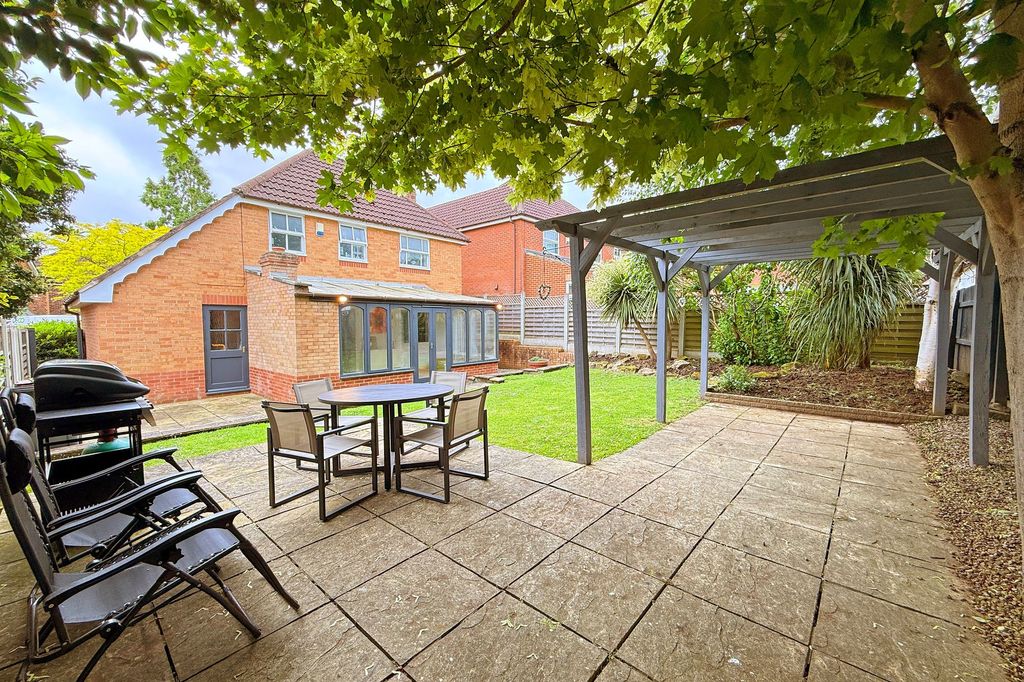 Property photo 2 of 22