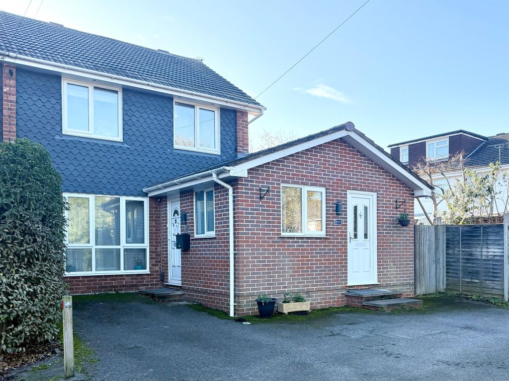 Property photo 1 of 18