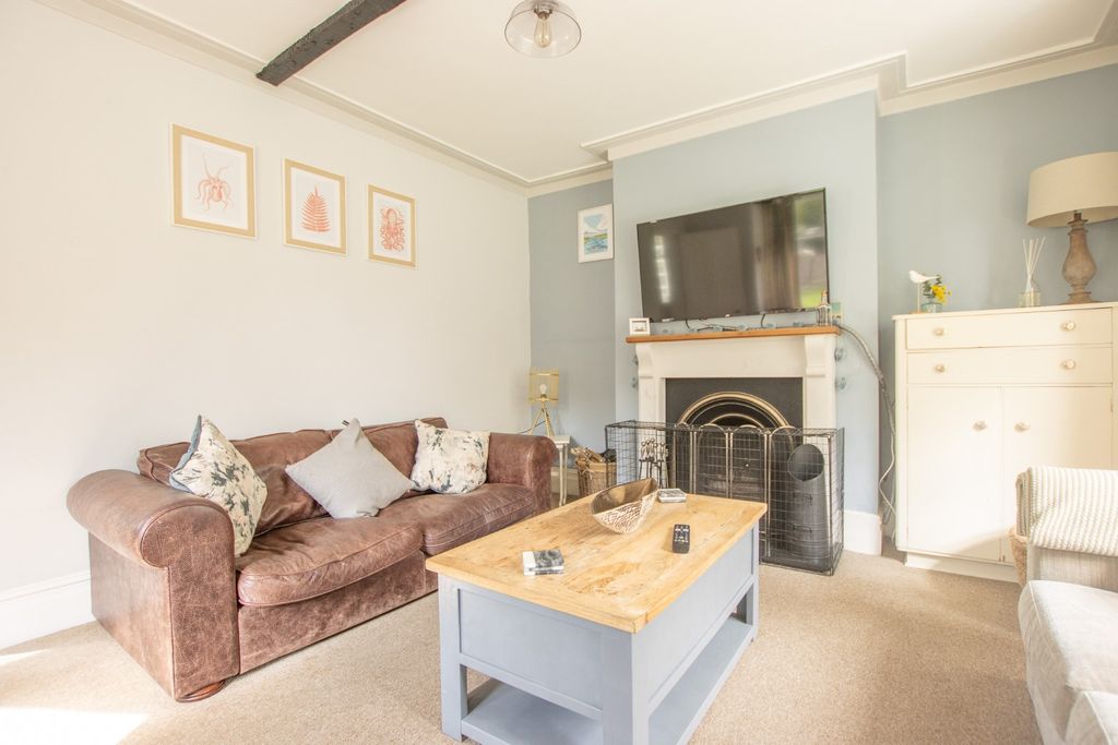 Property photo 3 of 24 2610116