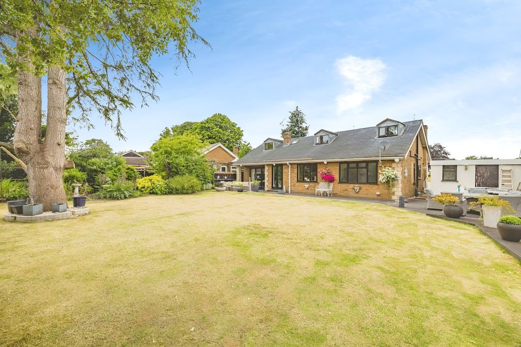 Property photo 1 of 25