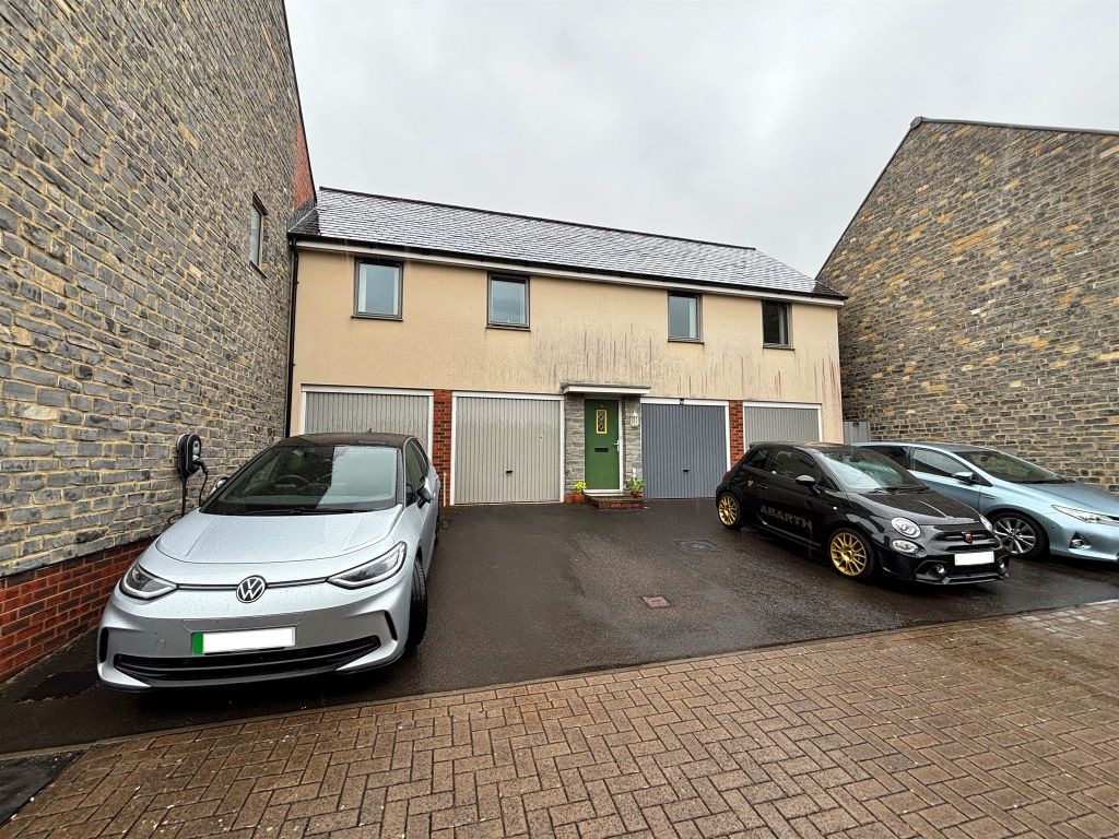 Property photo 1 of 15