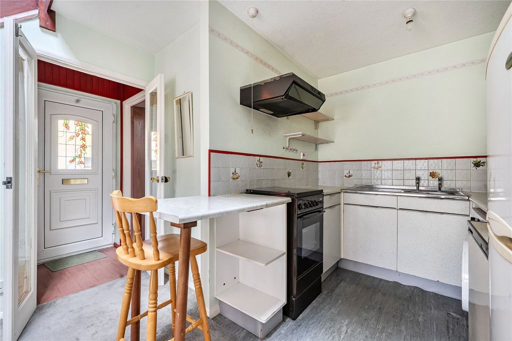 Property photo 2 of 17 Picture No. 21