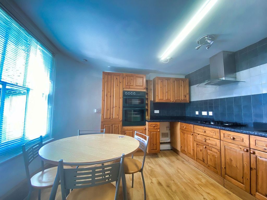 Property photo 3 of 9 Img_55_13_Original.Jpg