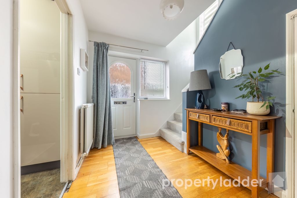 Property photo 2 of 23 Pl-9