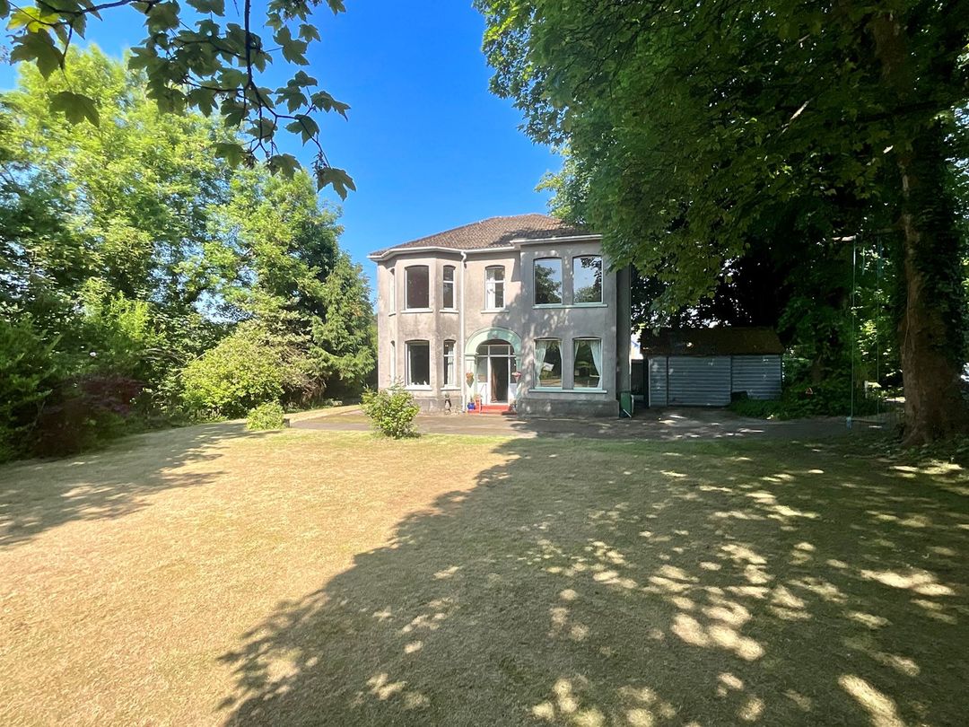 4 bed detached house for sale in Clarence Place, Pontypool NP4 Zoopla