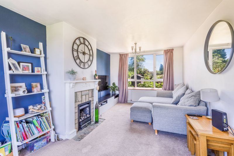 2 bed terraced house for sale in New North Road, Reigate RH2 Zoopla