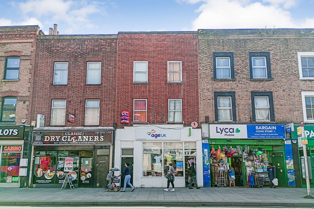 2 bed flat for sale in Barking Road, London E16 Zoopla