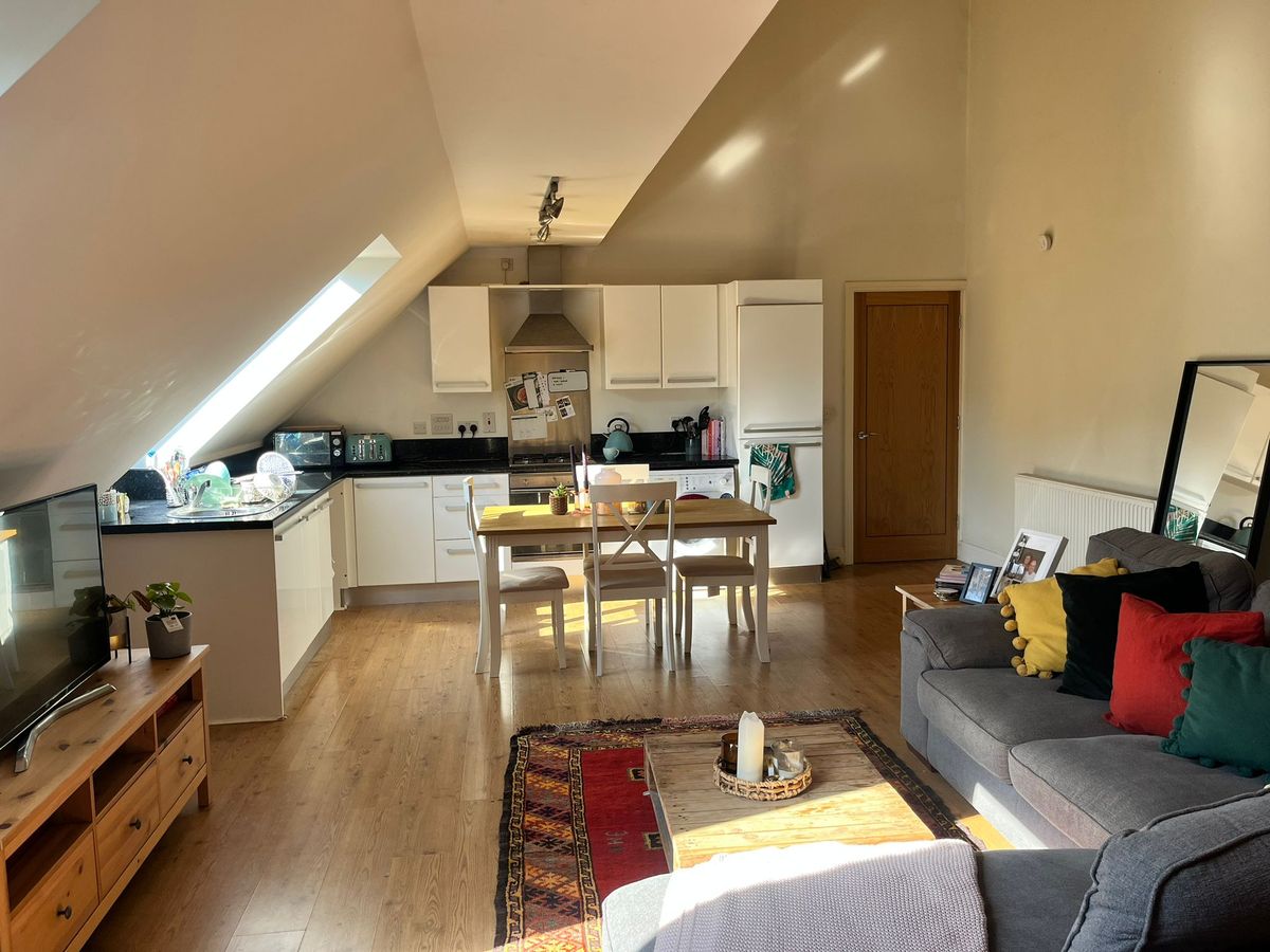 2 bed property to rent in Bruntcliffe Road, Morley, Leeds LS27 Zoopla