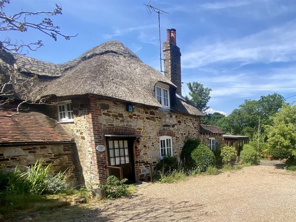 4 bed detached house for sale in Battery Hill, Fairlight, Hastings TN35