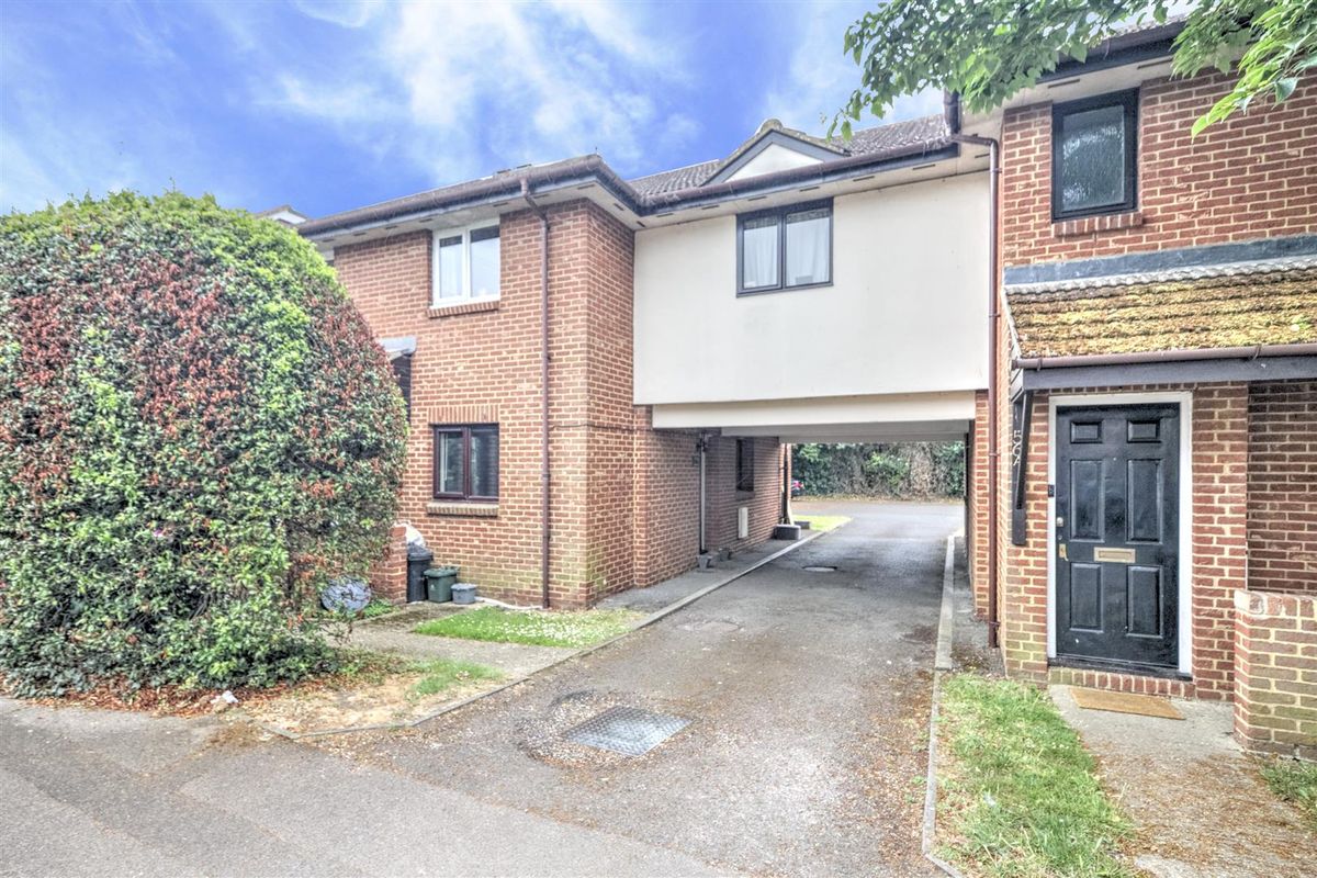 1 bed for sale in Bellclose Road, West Drayton UB7 Zoopla