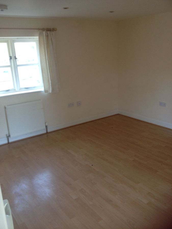 1 bed flat to rent in R/O 19 High Street, Petersfield GU32 Zoopla