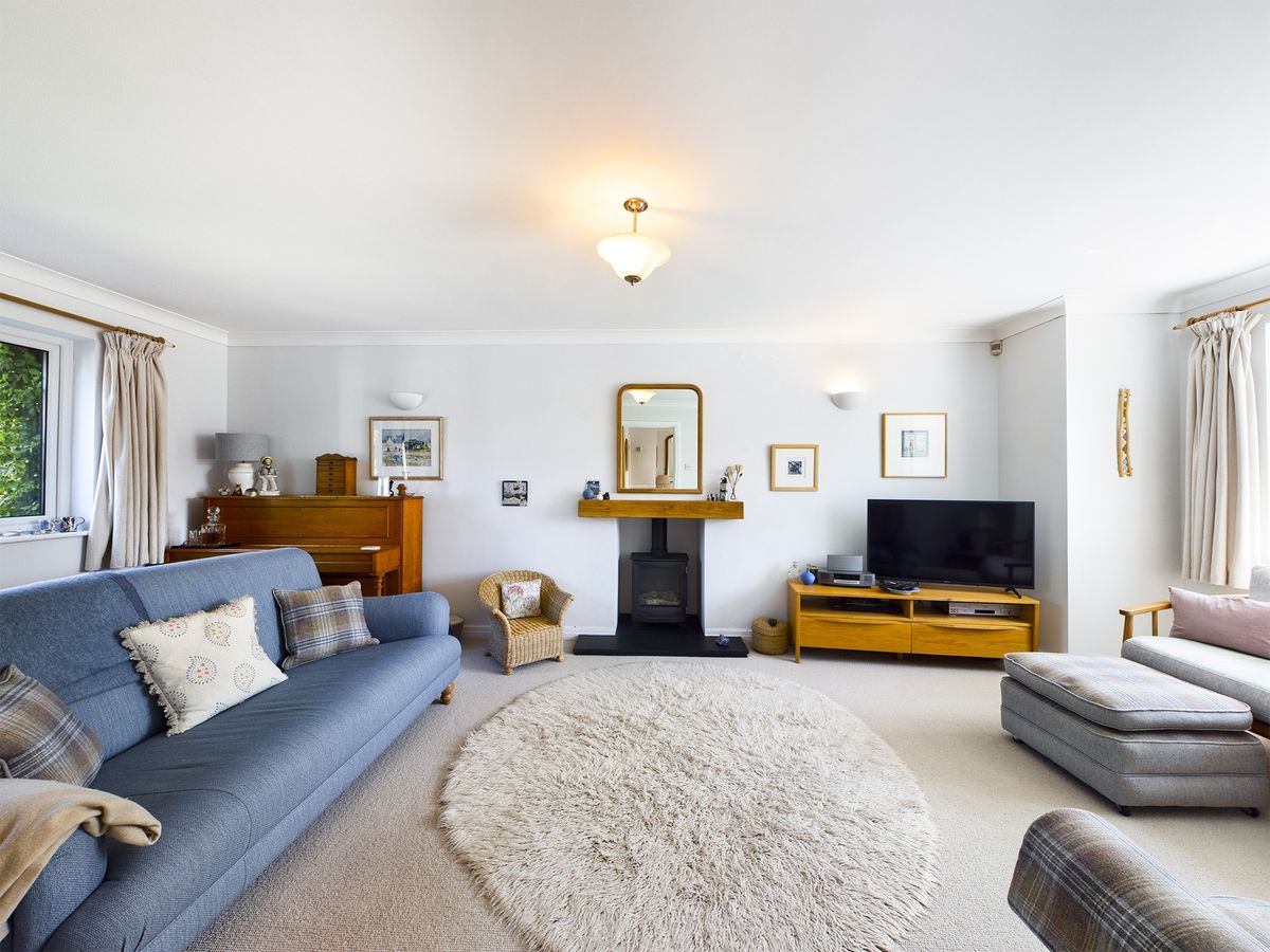 4 bed detached house for sale in South Strand, Fleetwood FY7 Zoopla