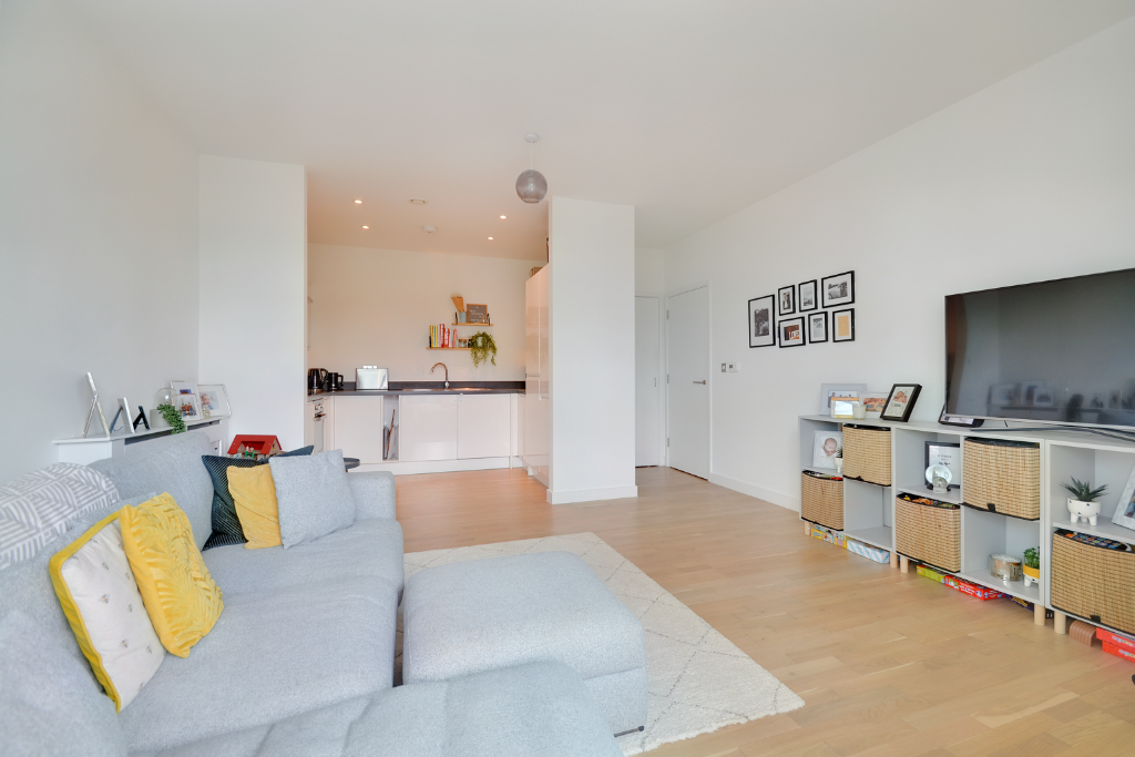 2 bed flat for sale in Cross Road, Croydon CR0 Zoopla