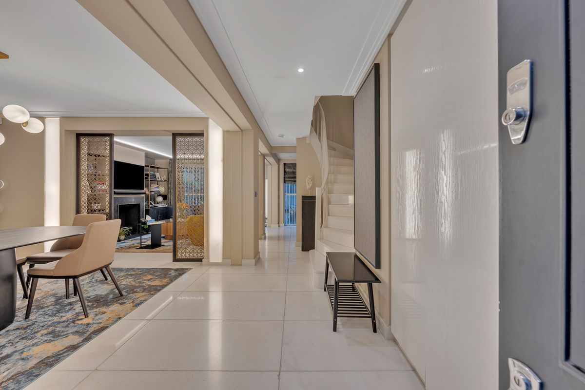 Somers Crescent