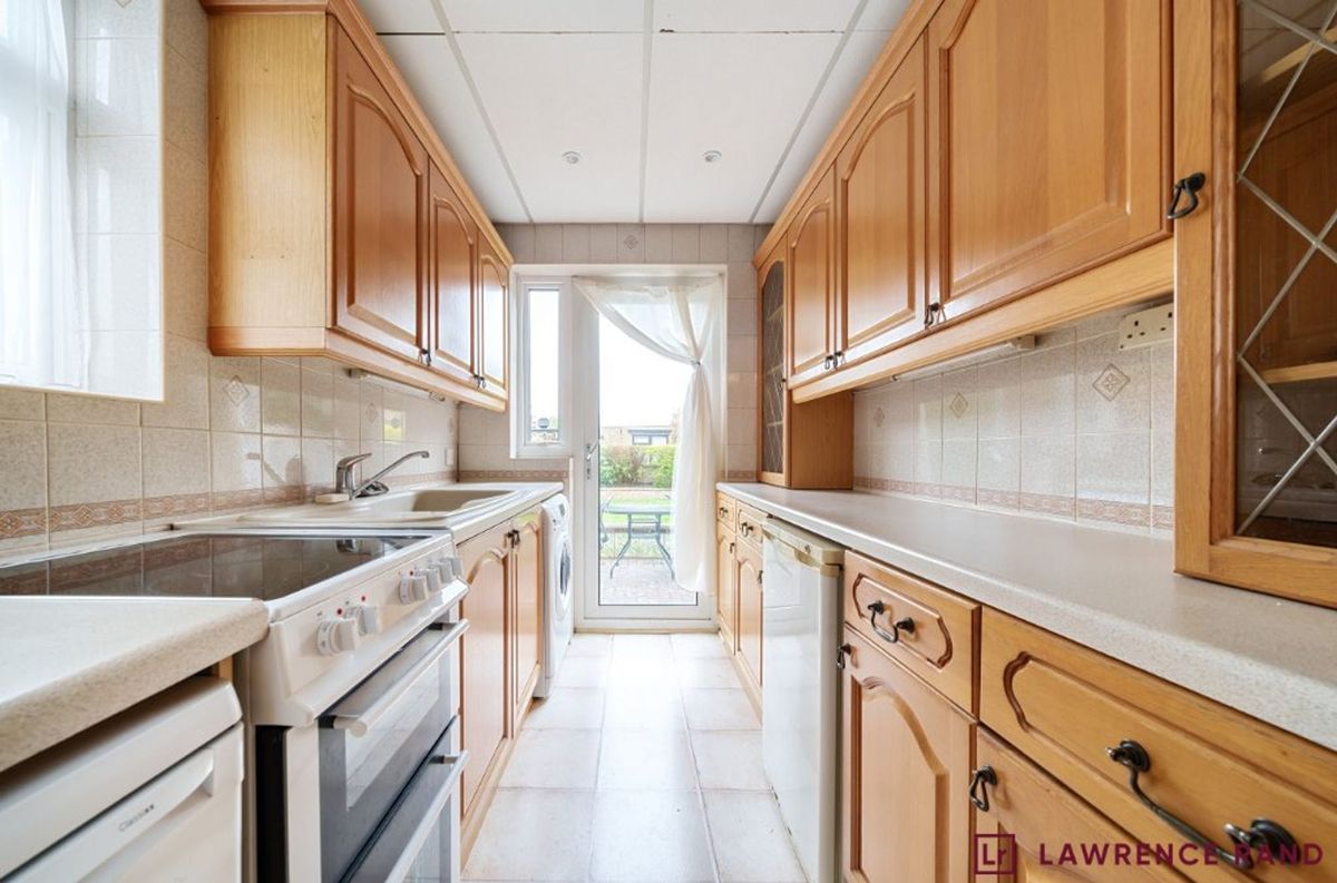 3 bed semidetached house for sale in Royal Crescent, Ruislip HA4 Zoopla