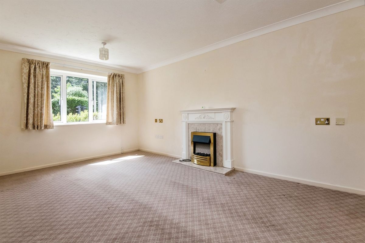 1 bed flat for sale in Kingsgate, Pennsylvania Road, Exeter EX4 Zoopla