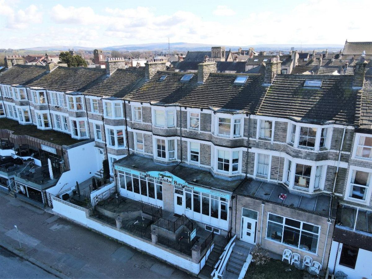 30 bed semidetached house for sale in Marine Road Central, Morecambe