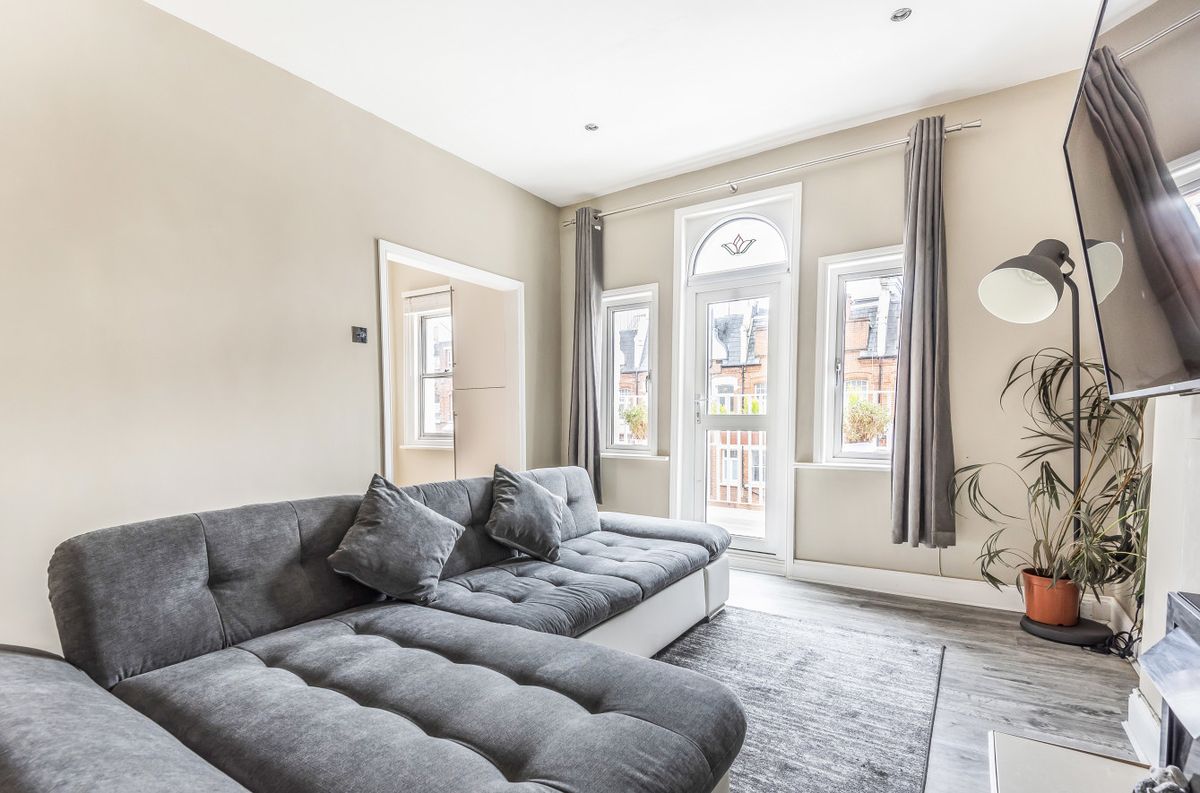 3 bed terraced house for sale in Comeragh Road, London W14 Zoopla