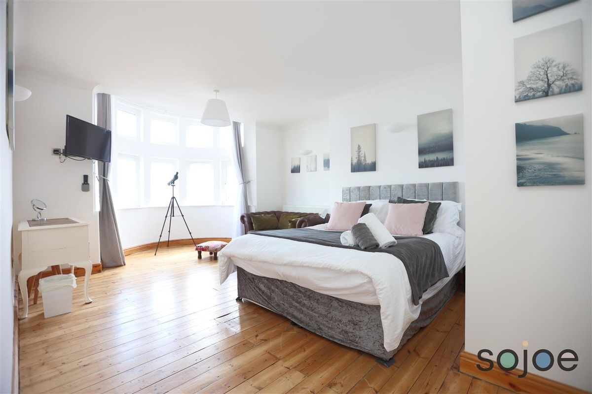 3 bed flat to rent in Gunton Cliff, Gunton, Lowestoft NR32 Zoopla