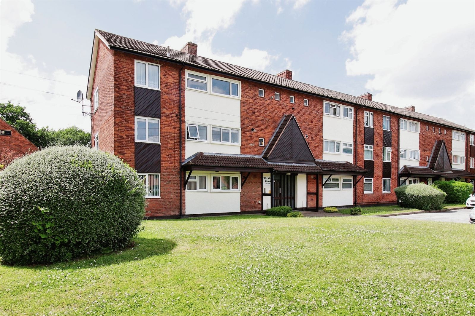 3 bed flat for sale in Chester Road, Kingshurst, Birmingham B36 Zoopla