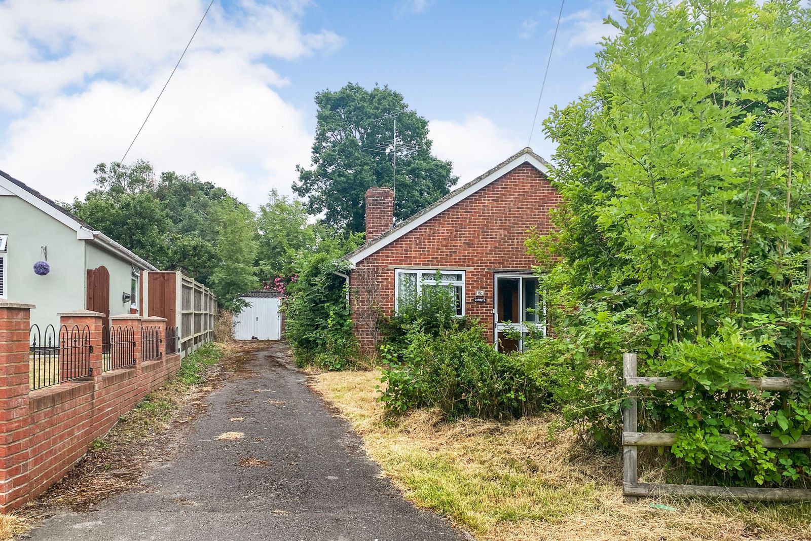 3 bed bungalow for sale in Darby Green Lane, Blackwater, Camberley GU17