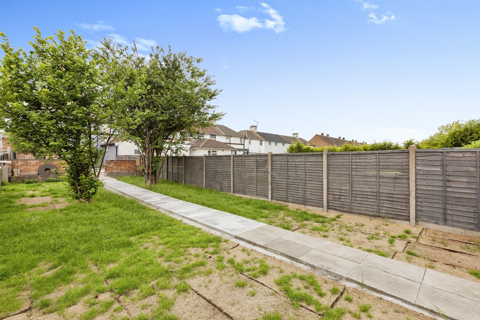 3 bed semidetached house for sale in Bottleacre Lane, Loughborough