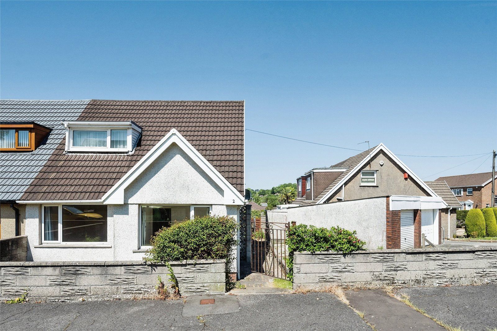 3 bed bungalow for sale in Venables Close, Fforestfach, Abertawe SA5