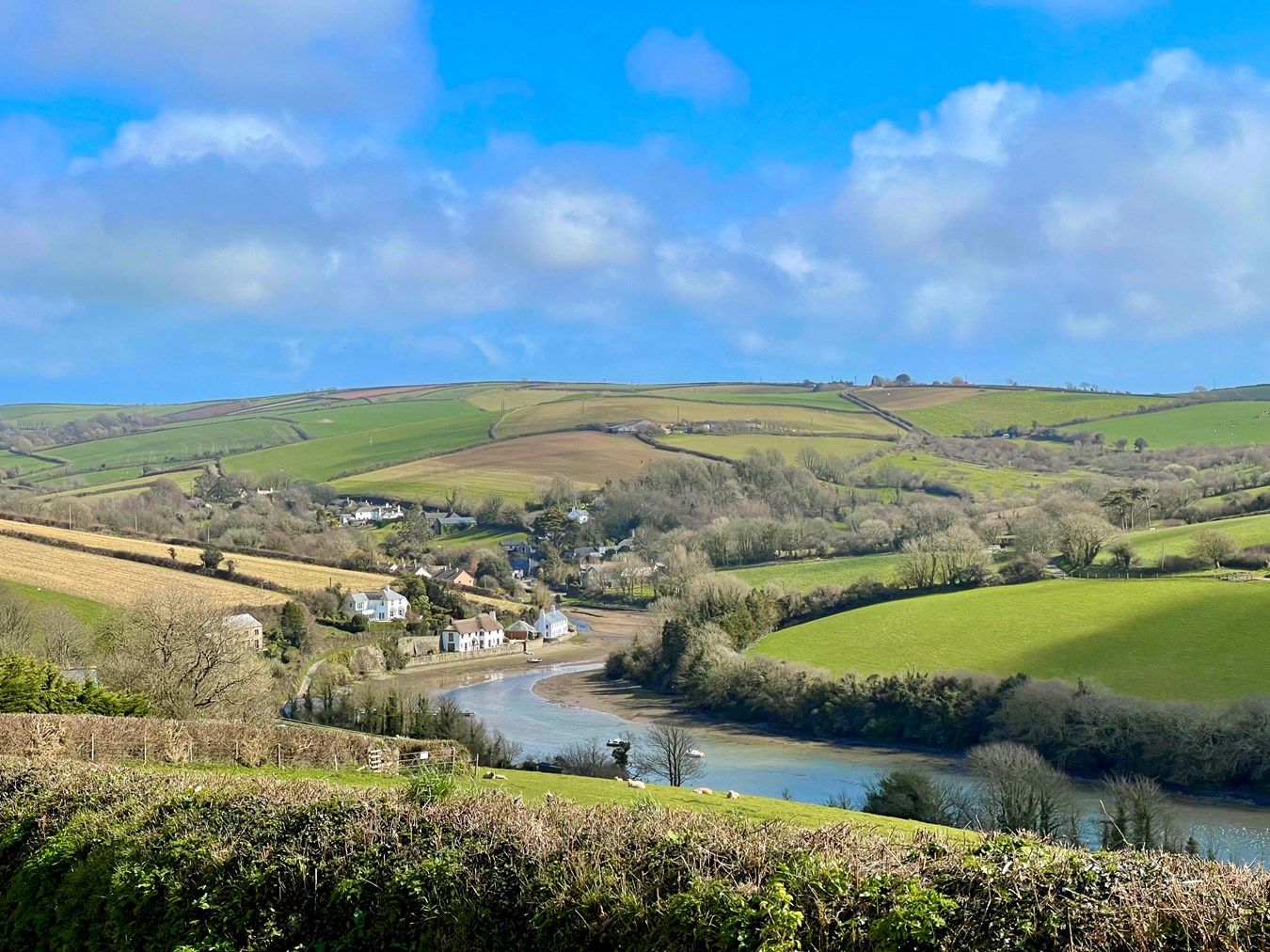 4 bed barn conversion for sale in South Pool, Kingsbridge TQ7 Zoopla
