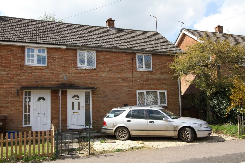 3 bed semidetached house to rent in Bretch Hill, Banbury OX16 Zoopla