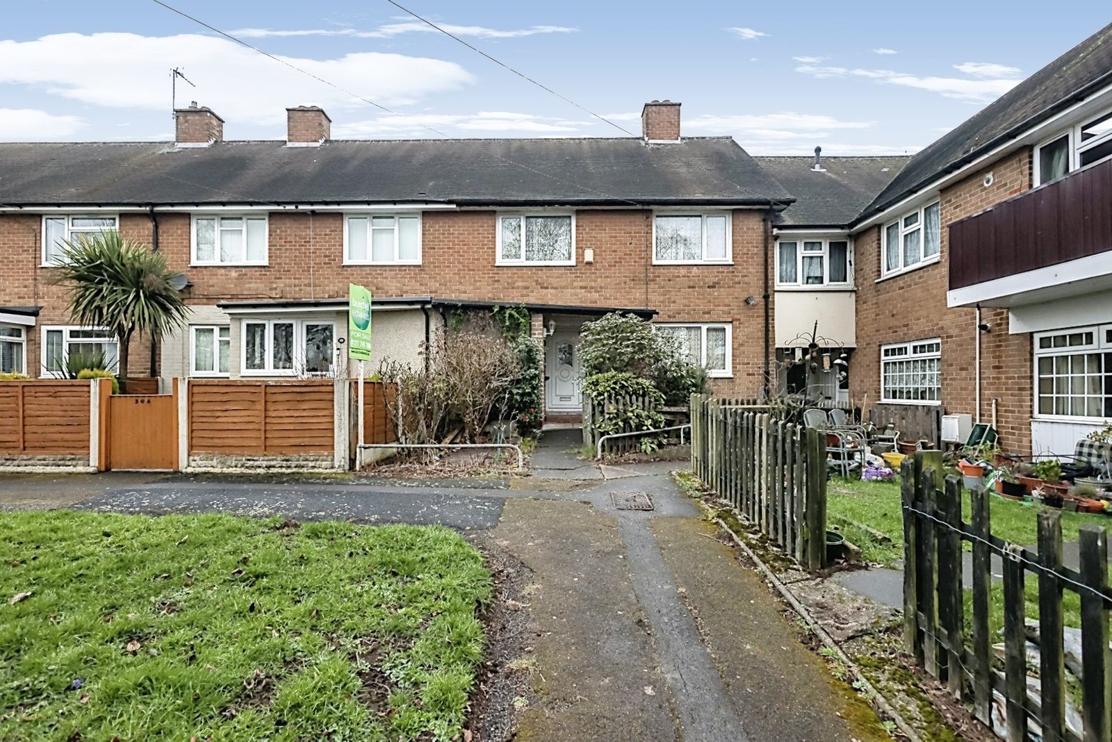 4 bed terraced house for sale in Fordbridge Road, Kingshurst