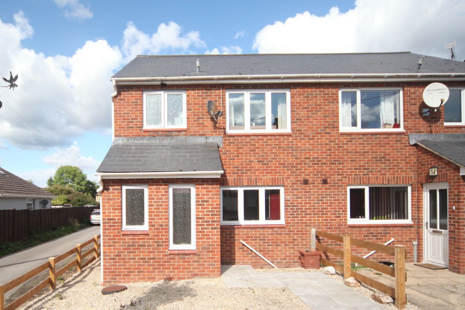 3 bed semidetached house for sale in Mountway Lane, Taunton TA1 Zoopla