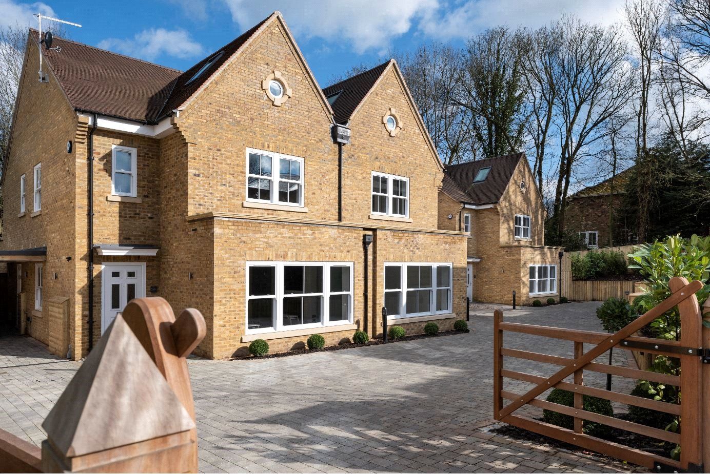 South Park Mews South Park View Gerrards Cross SL9