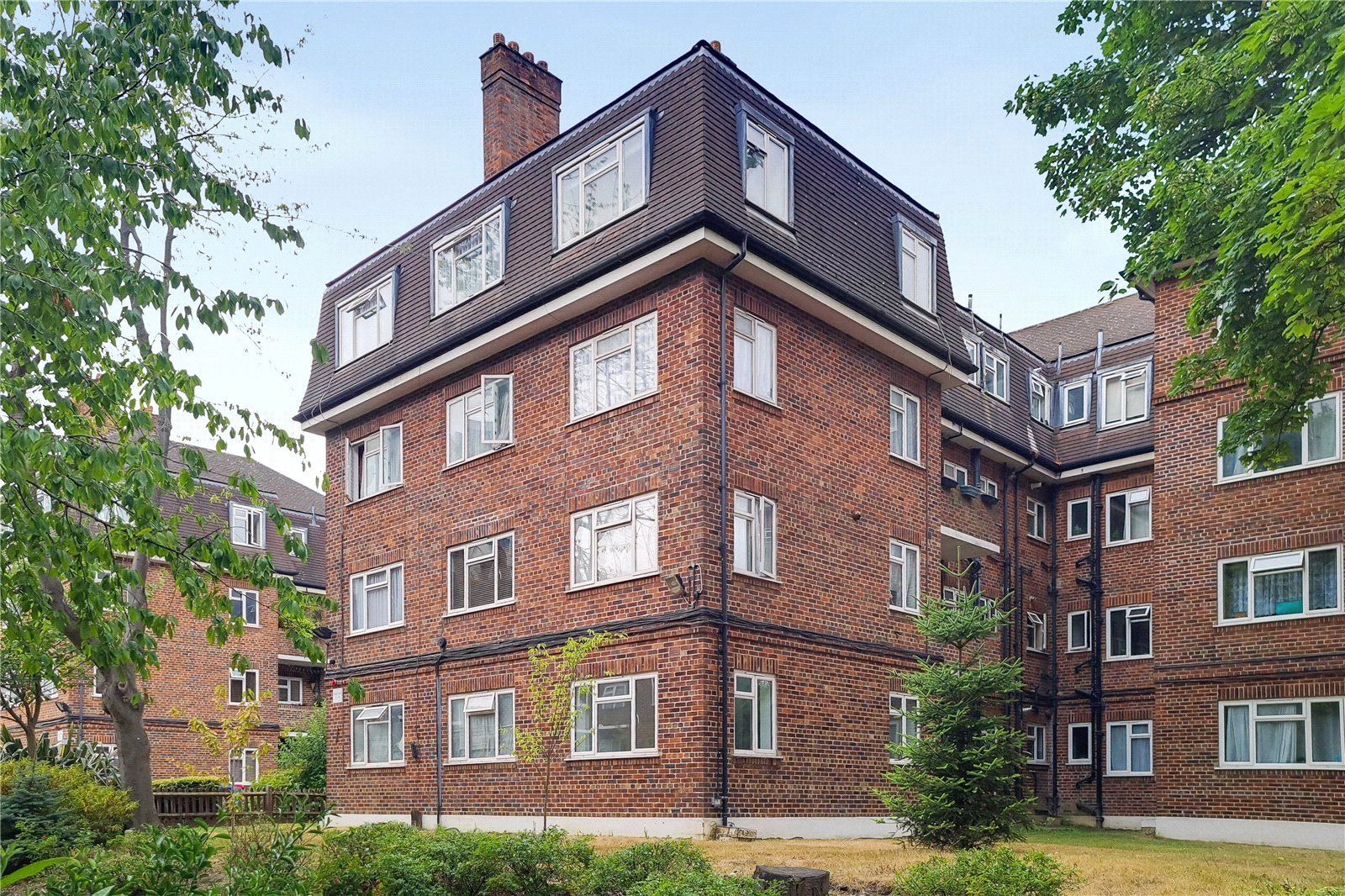 2 bed flat for sale in North End Road, Wembley HA9 Zoopla