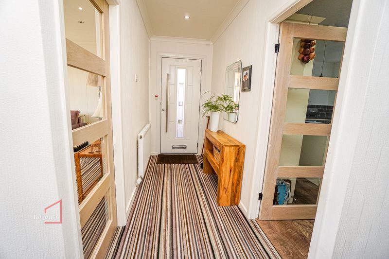 3 bed bungalow for sale in Balmoral Close, Horwich, Bolton BL6 Zoopla