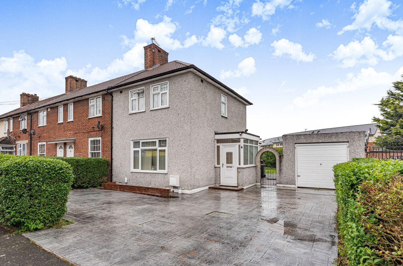 3 bed end terrace house for sale in Road, Mottingham SE9 Zoopla