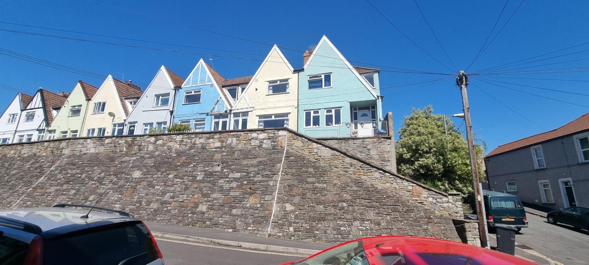 3 bed terraced house to rent in Cotswold Road, Bedminster, Bristol BS3