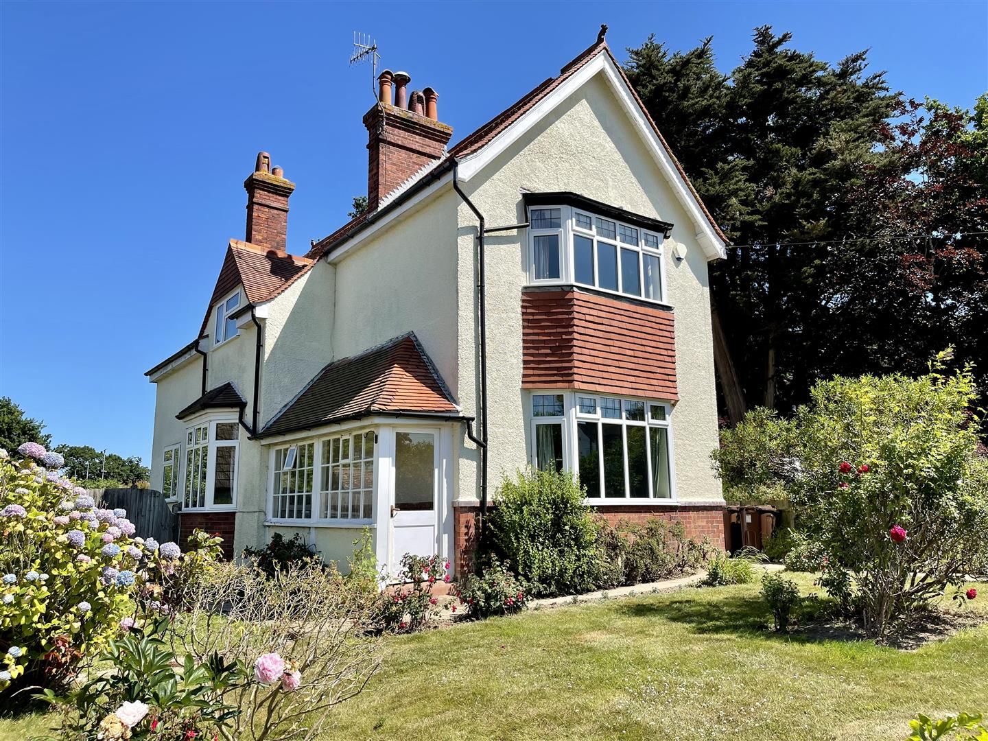 4 bed detached house for sale in Cranston Rise, BexhillOnSea TN39