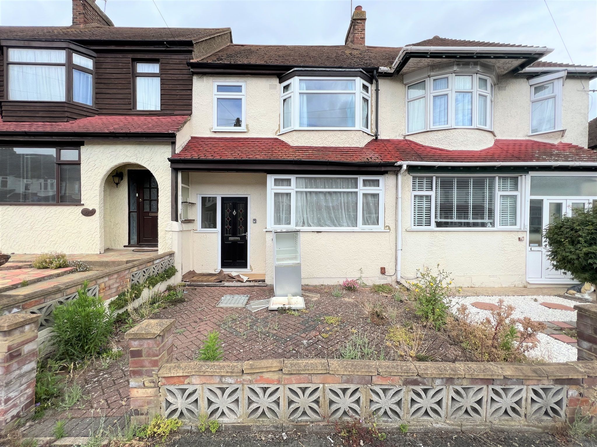 3 bed terraced house for sale in Castlemaine Avenue, Gillingham ME7