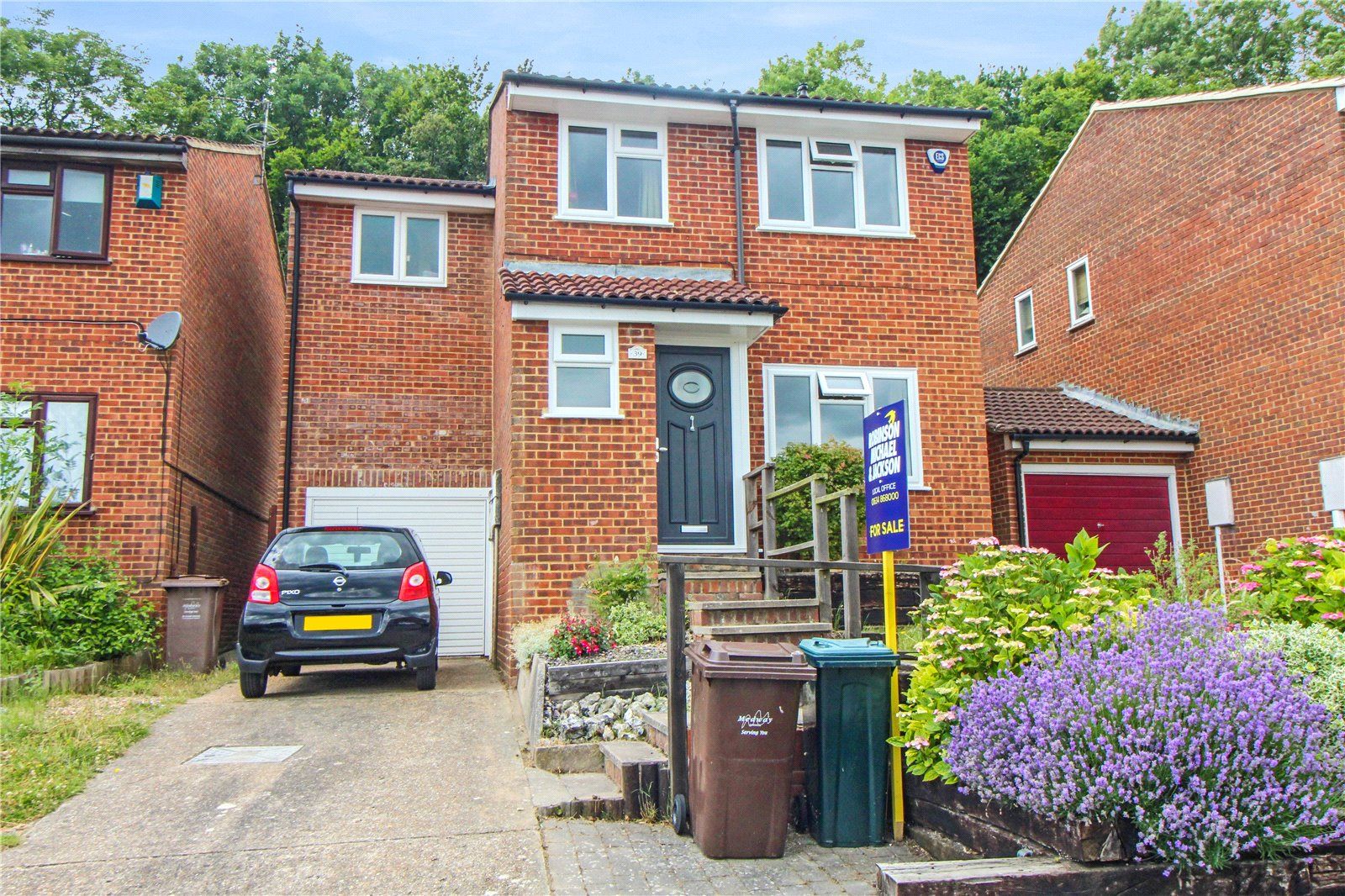 4 bed detached house for sale in Ramillies Close, Walderslade, Kent ME5