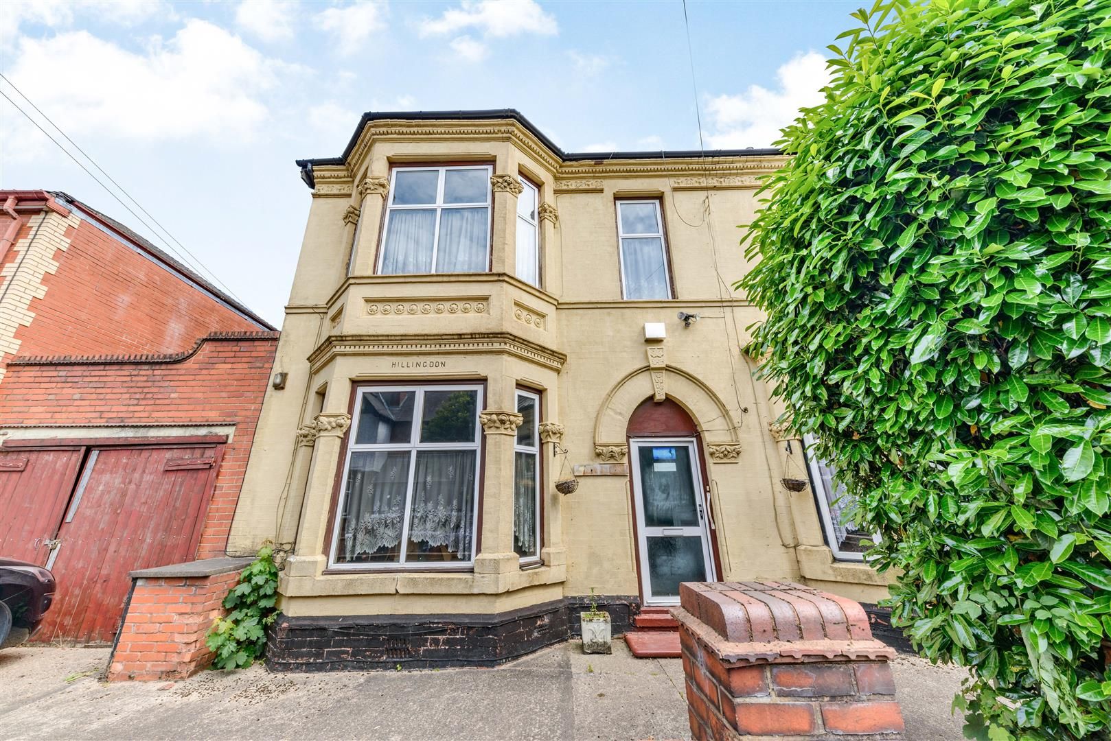 5 Bed Semi Detached House For Sale In Dover Street Bilston Wv14 Zoopla