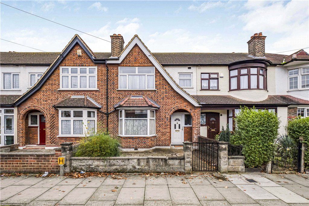 3 bed terraced house for sale in Edgehill Road, Mitcham CR4 Zoopla