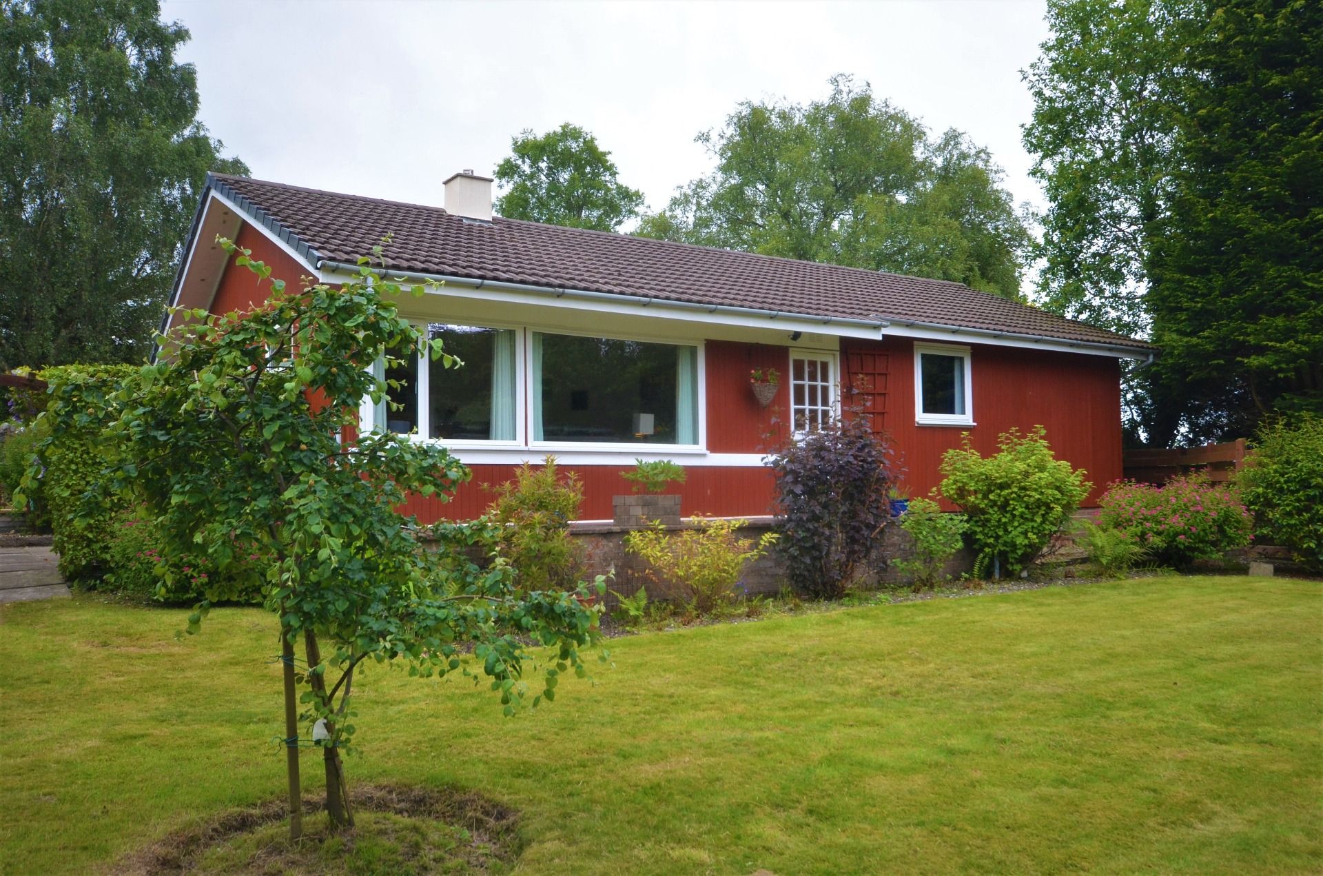 3 bed detached bungalow for sale in Old School Road, Garelochhead