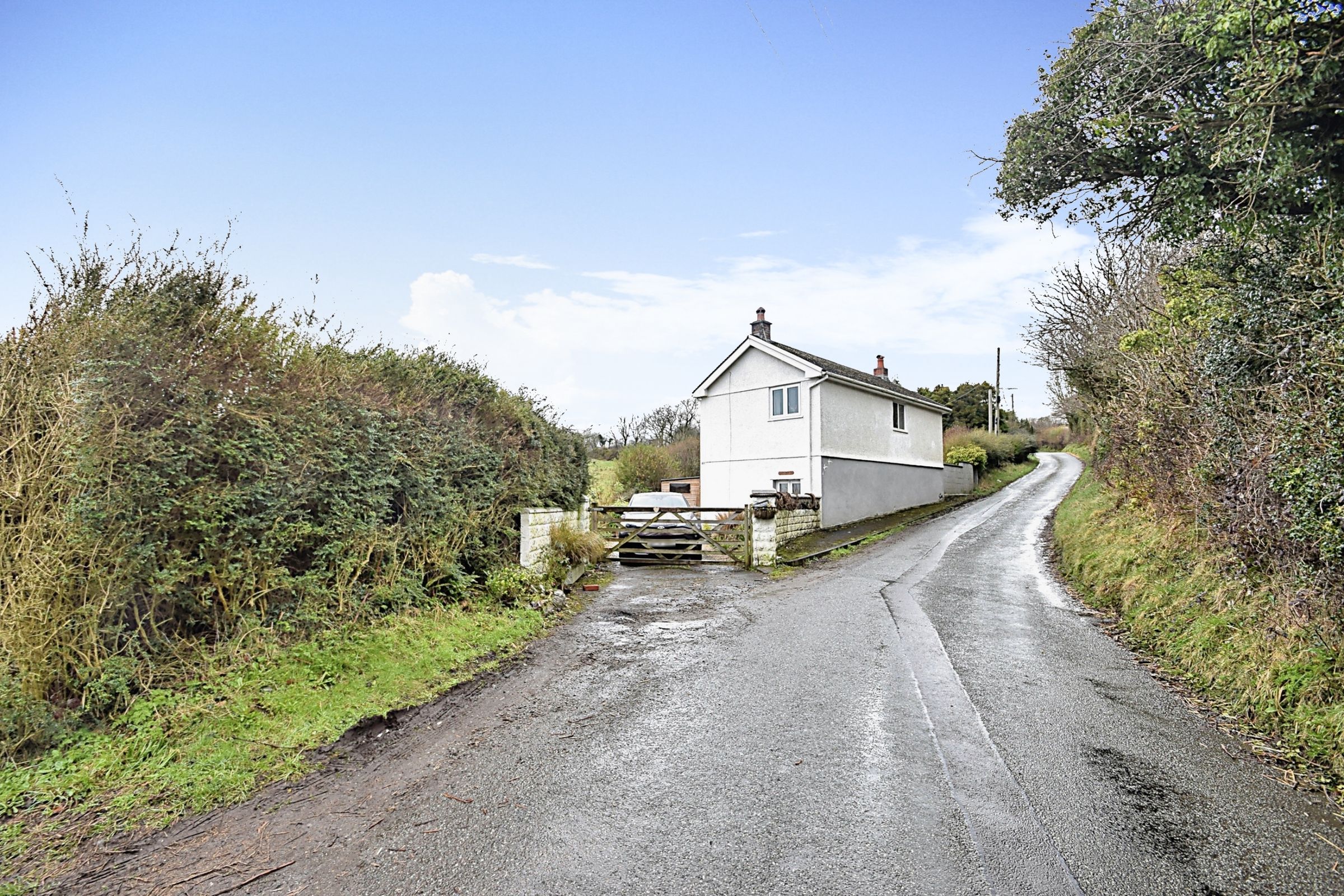 2 bed detached house for sale in Four Roads, Kidwelly SA17 Zoopla